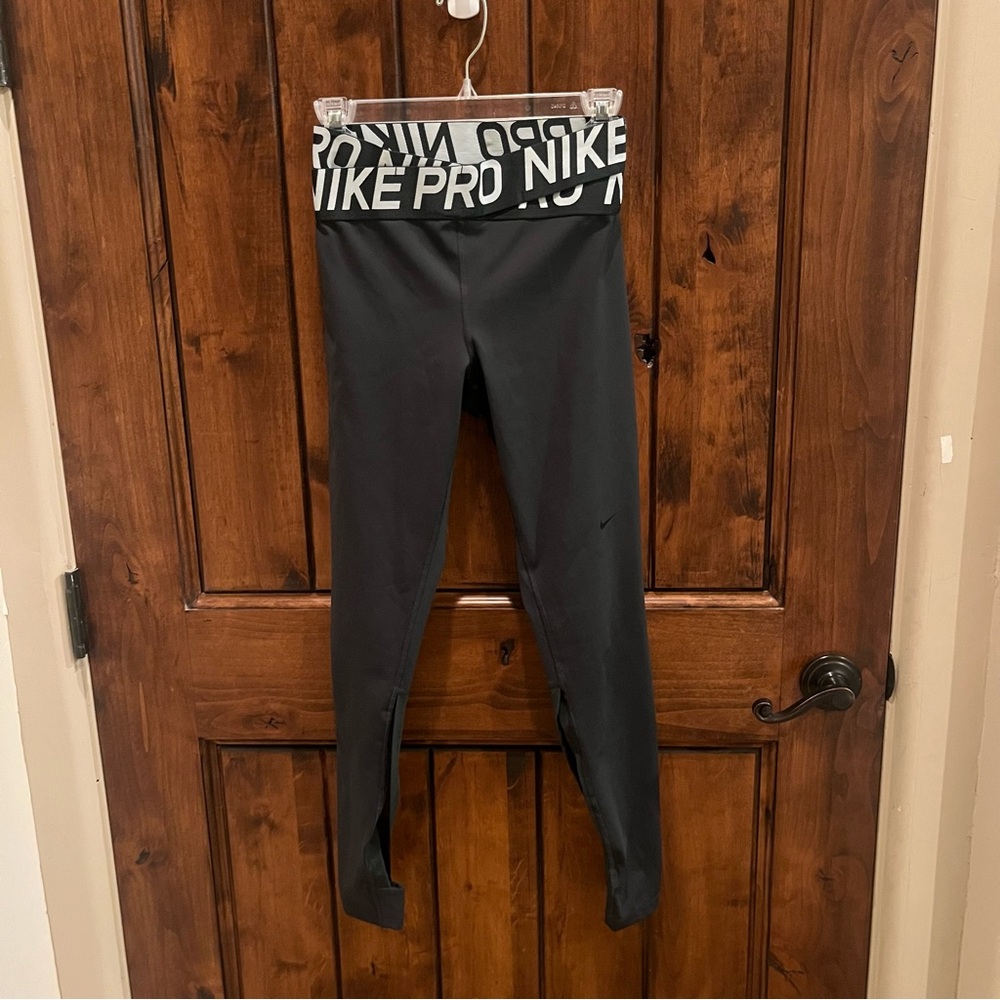 Nike Pro Hunter Green Criss Cross Leggings